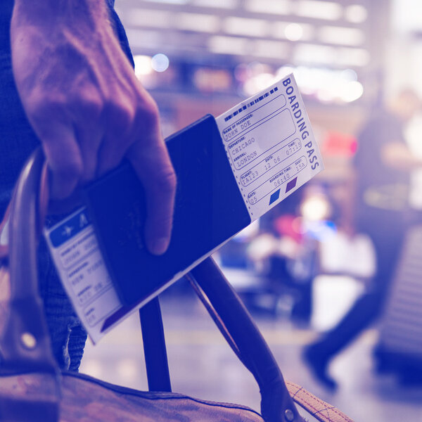 Cyber Security For GTA and Simcoe County Business Travelers: 6 Tips To Vacation Safely